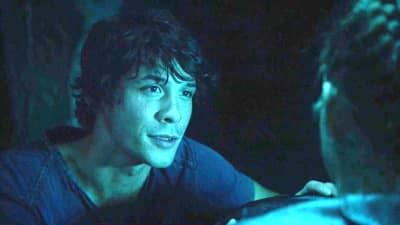 Сотня 1 сезон 3 серия